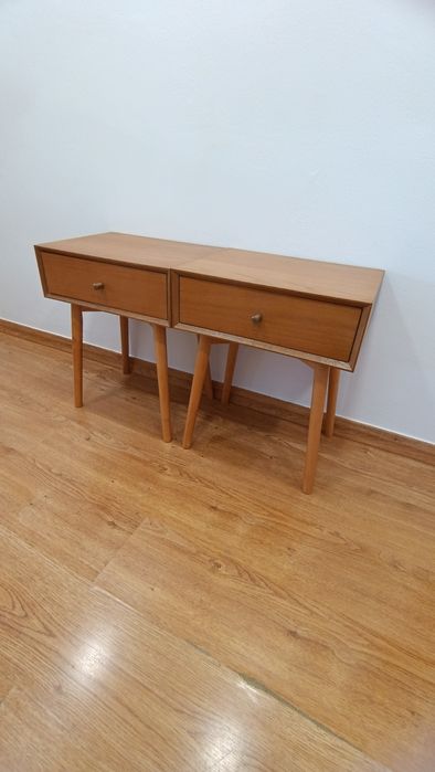 Mesas Cabeceira (2) JYSK - HOKKSUND