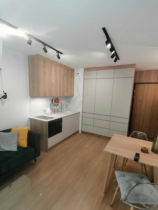 Kawalerka z osobną sypialnią/Pomorska 175/Łódź