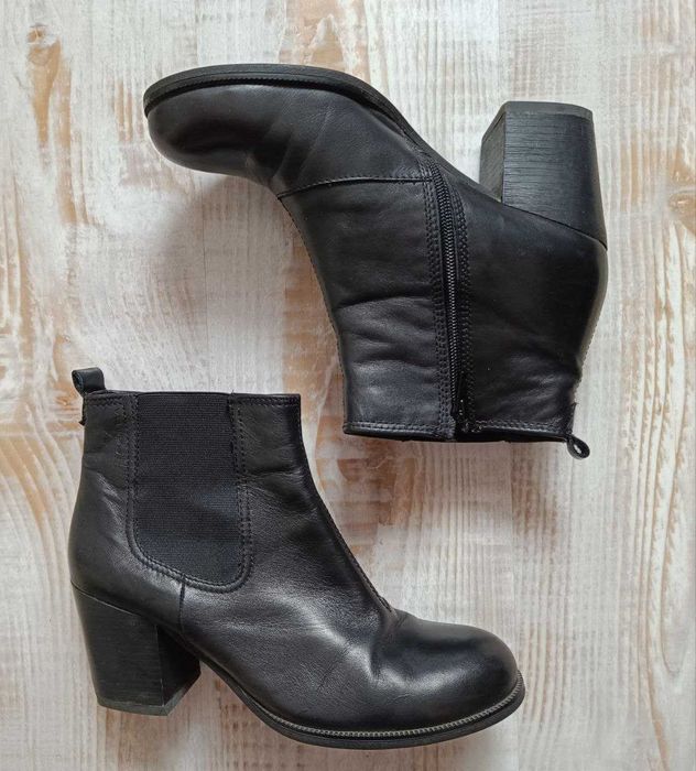 Класичні шкіряні ботильйони Vagabond 41рр
