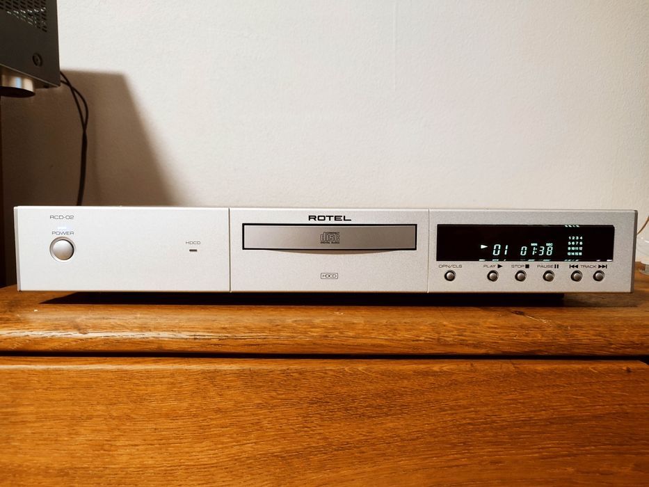 Rotel RCD 02 HD CD