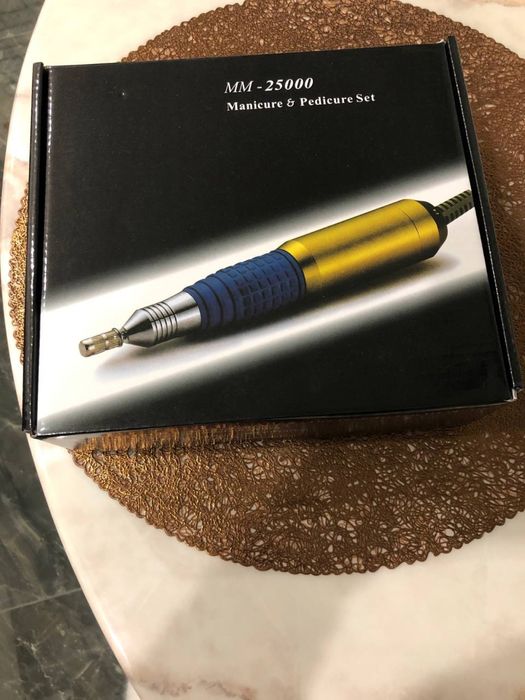 Фрезер для манікюра та педикюру , новий