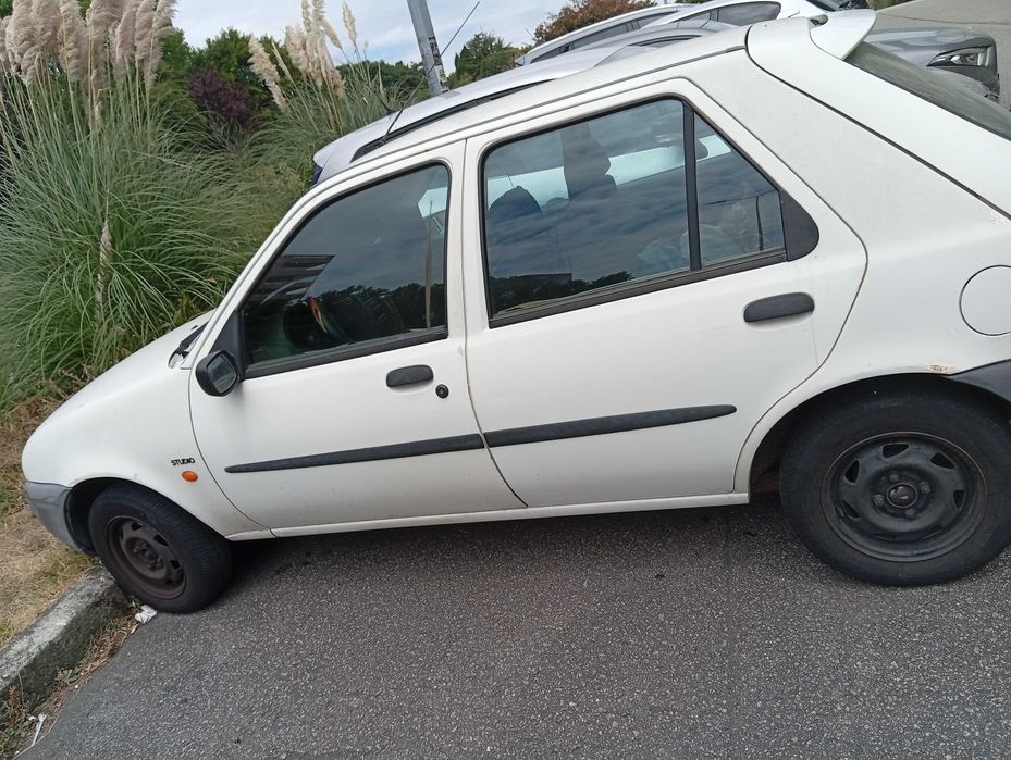 Automóvel Ford Fiesta