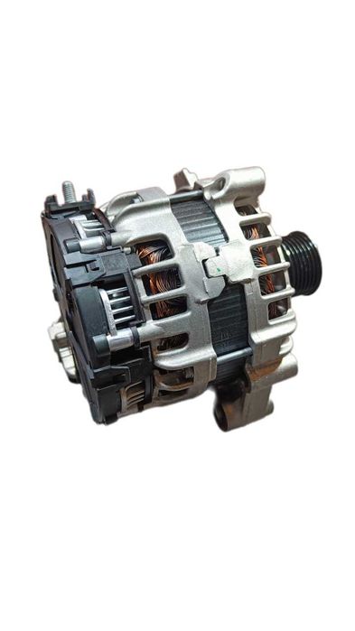 Oryginalny Alternator OEM BMW 14V 180A Seria 5 G30/G31 X3 G01 - NOWY!