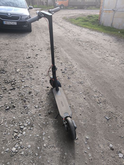 Електросамокат Forte VT 1