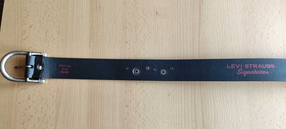 Ремень мужской кожаный Levis Signature