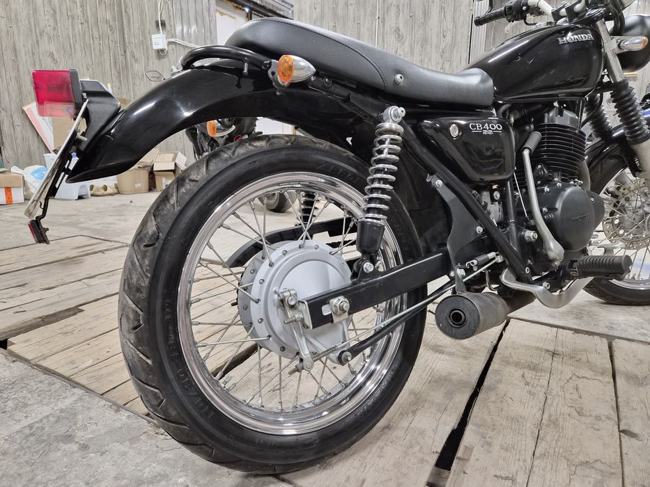 Honda CB400SS 2003