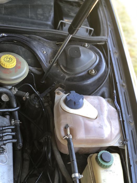 Audi a6c4 2.6 1997 газ/бензин