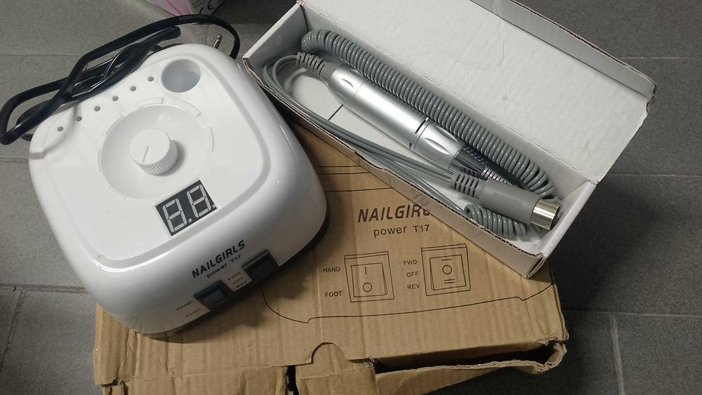 Vendo kit para nails designer