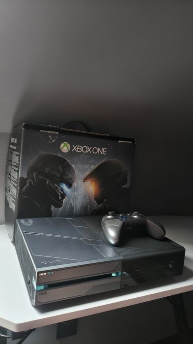 Xbox One 1TB Edycja Limitowana Halo 5 Guardian