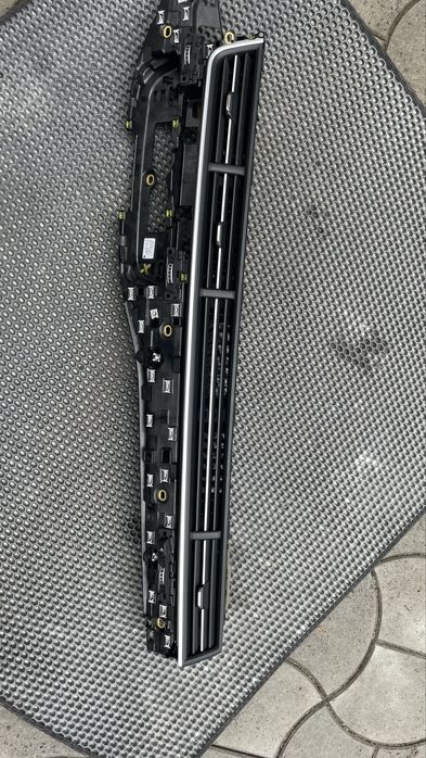 Продам дефлекто воздуховод ауді к7 AUDI Q7