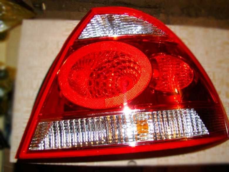 Фара Nissan Almera Classic B10 фары Ниссан Альмера Классик Б10