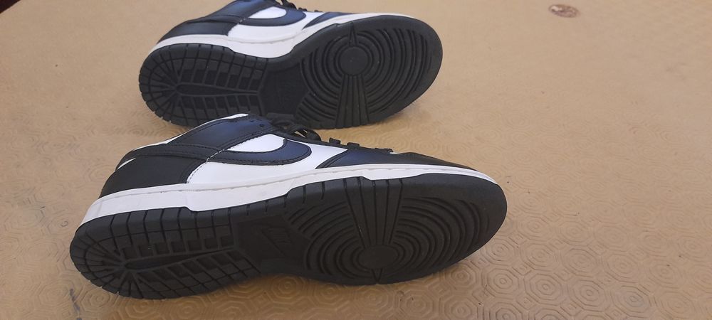 Nike Dunk Low "Panda" novas