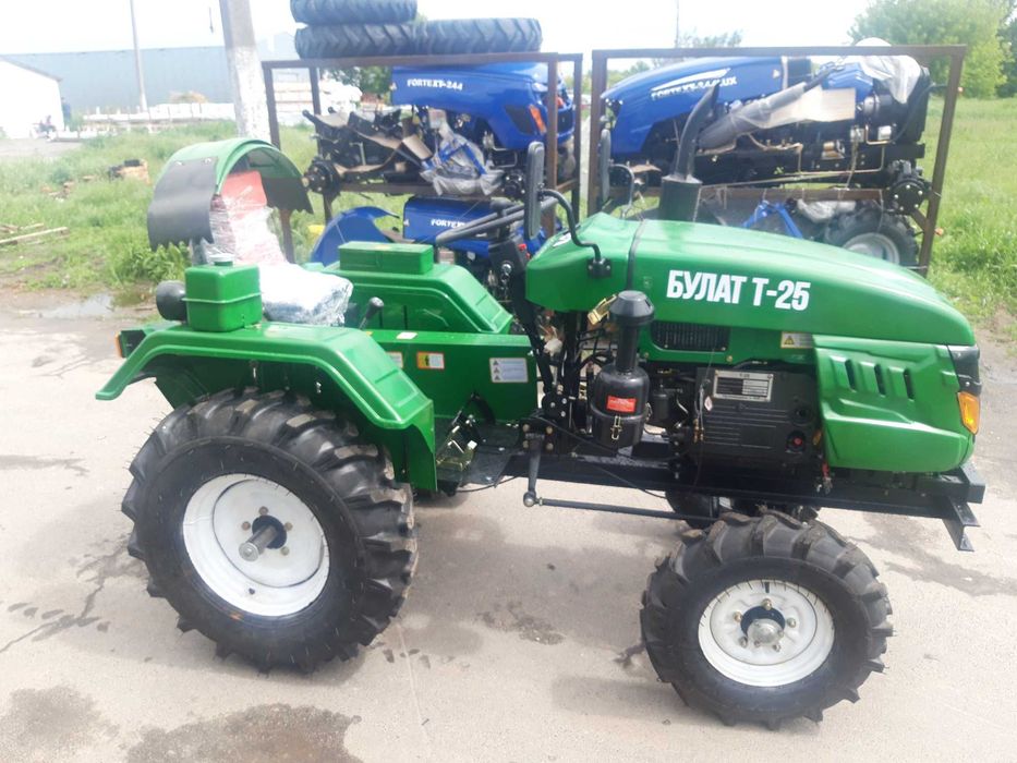 Трактор Булат Т25 премиум фреза и плуг в подарок: 2 850 $ - Міні ...