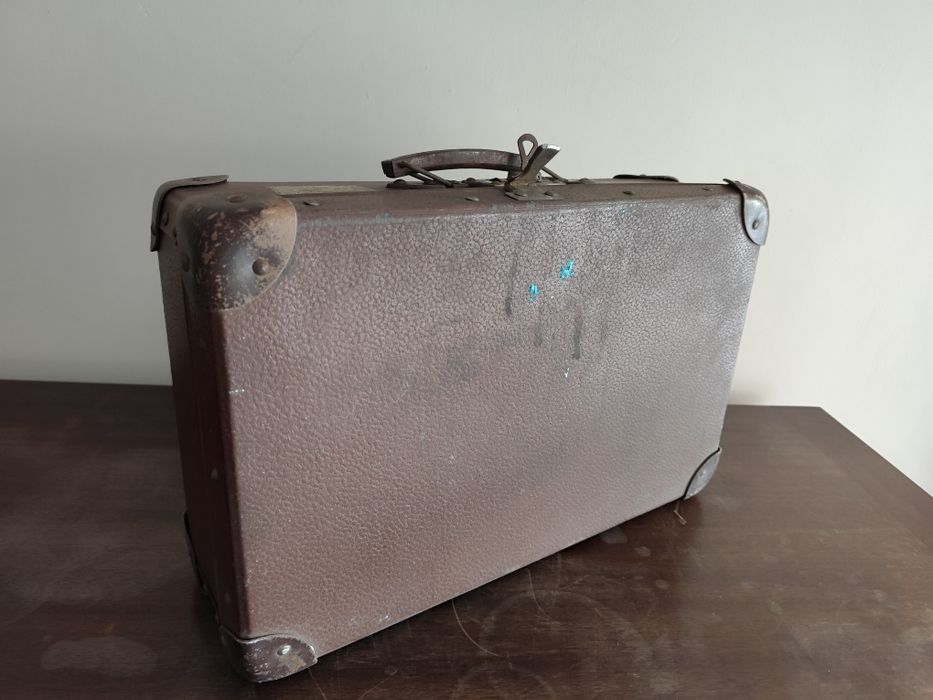 Stara walizka podróżna z czasów PRL-u, Vintage Retro