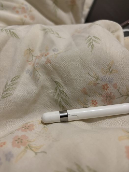 iPad 9 покоління (2022) + Apple Pencil (1 покоління)