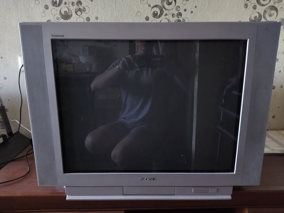 Телевизор Sony Trinitron KV-29FX30E