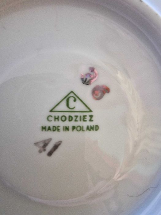 Elementy serwisu chodzieskiego Iwona i dokompletowany serwis chiński