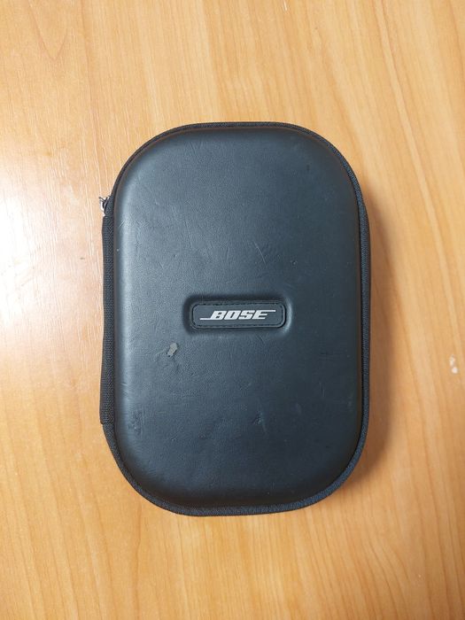 Наушники Bose QuietComfort 25
