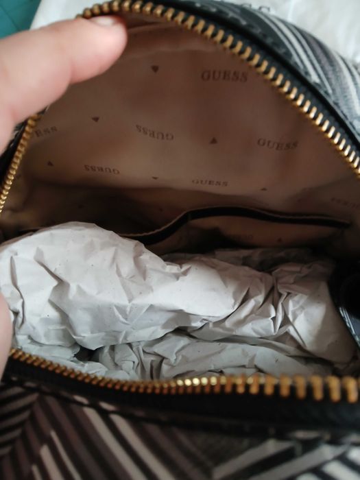 Mochila e carteira Guess novas