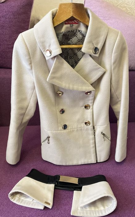 Продам пальто в гарному стані.