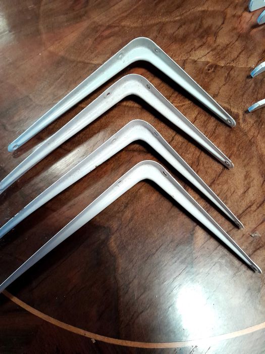 Suportes prateleiras