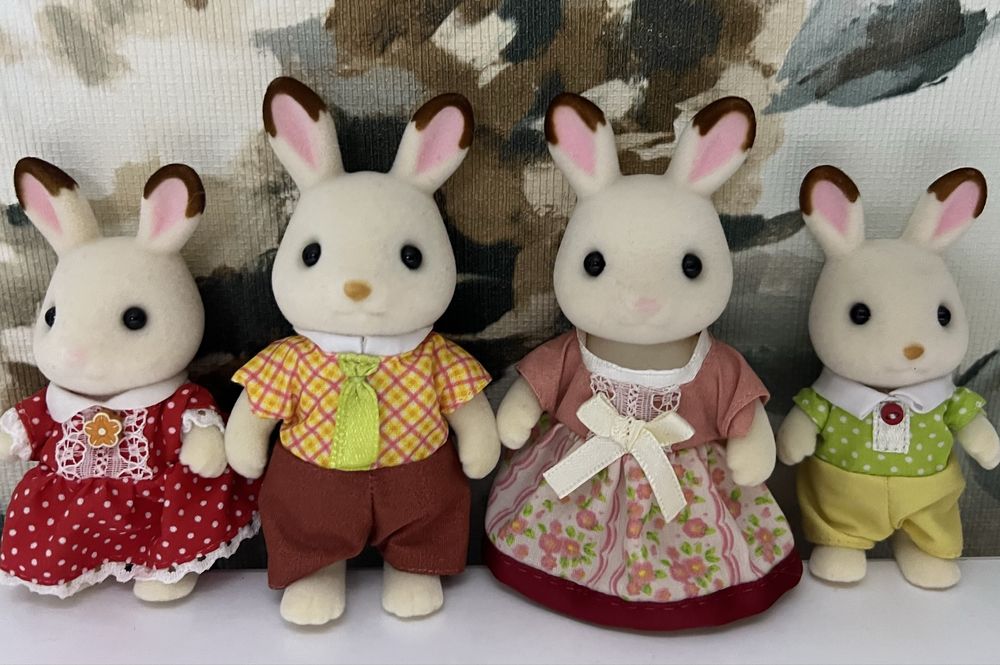 Sylvanian families calico critters семья чихуахуа ежиков белочек