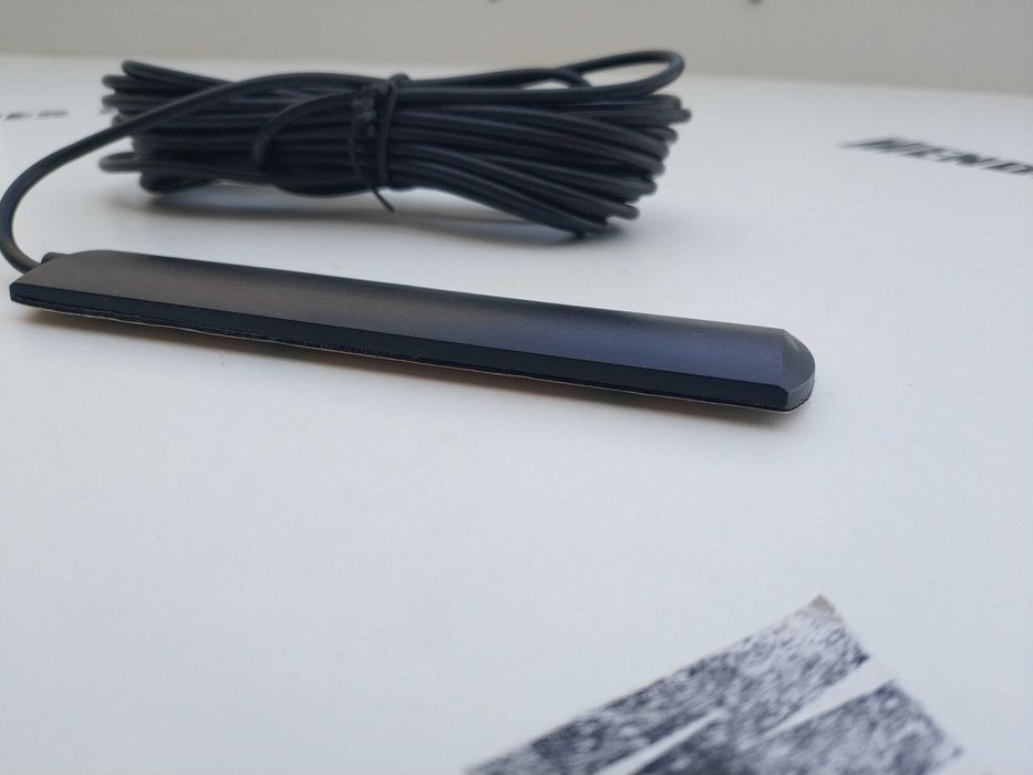 Antena interna universal