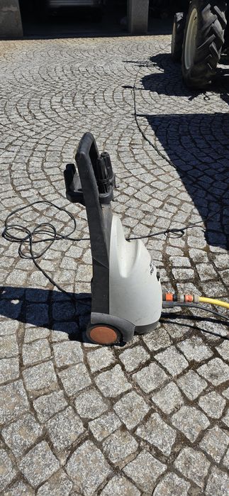 Lavadora á pressão Sthil