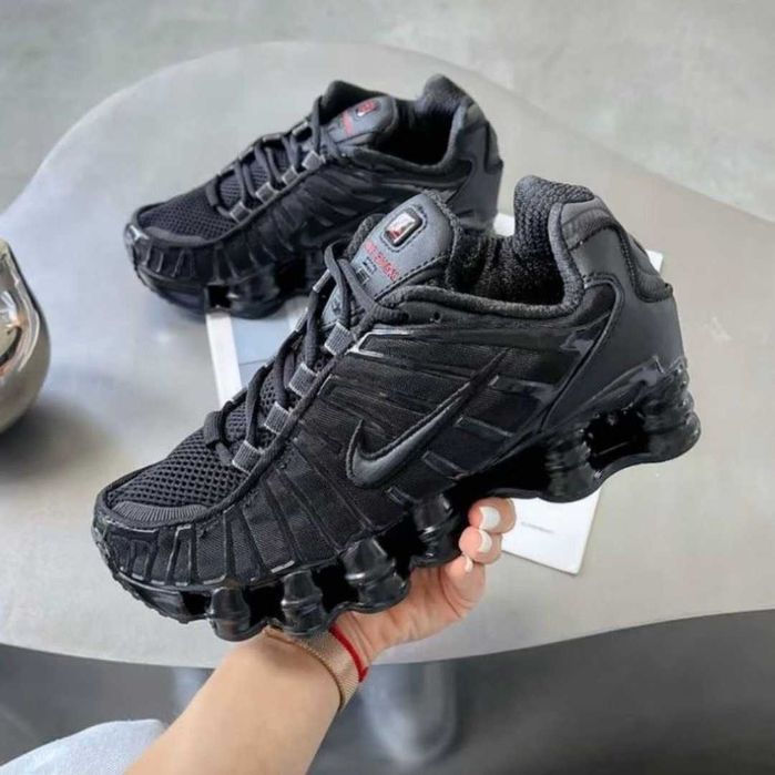 Buty Nike Shox Czarny nowe R.40