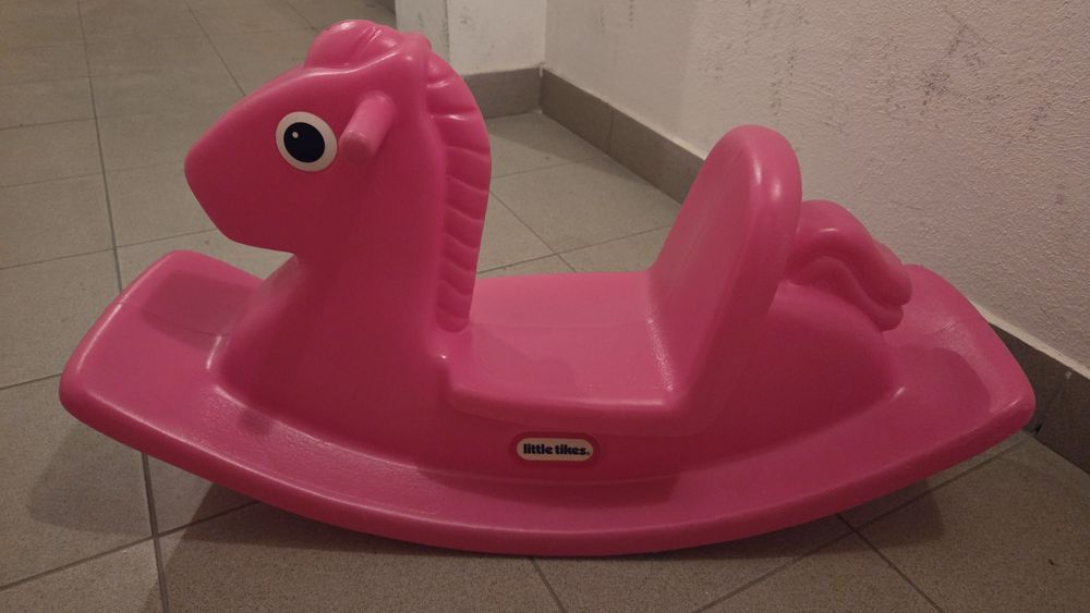 Konik bujany, bujak, plastikowy, stan bardzo dobry, Little Tikes..