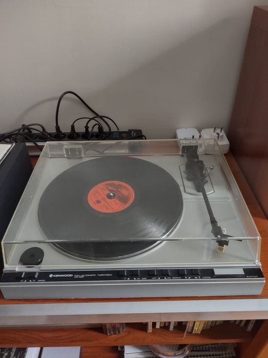 Gramofon Kenwood KD-33F