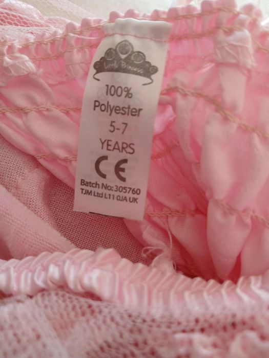 Piękna sukienka do przebrania na 5-7 lat