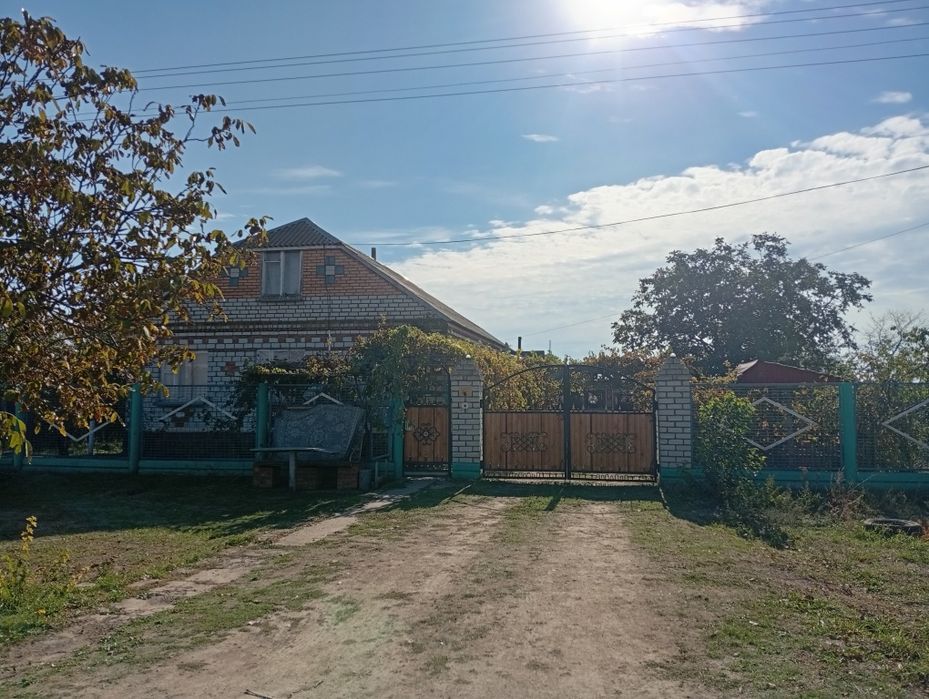 продаю большой дом