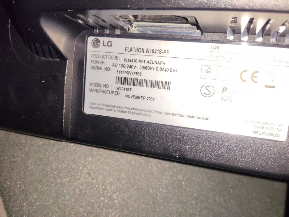 Monitor LG Flatron de 20 polegadas