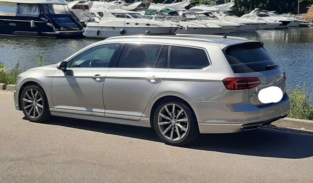 Vw Passat Variant 2.0 TDI R_LINE 150 CV