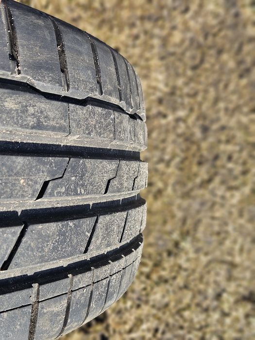 Opony letnie 2024 r Hankook Ventus s1 evo 3 215/45/r18