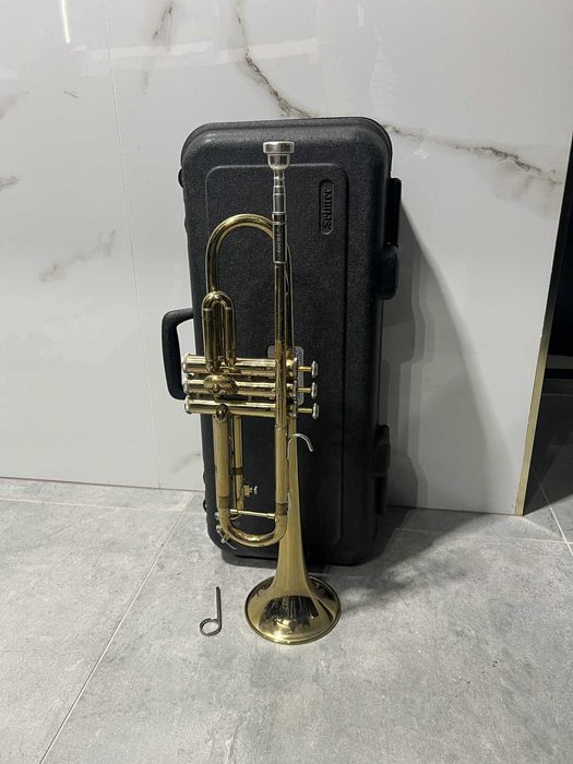 Trąbka Bach TR300 z walizką/Komis Krzysiek