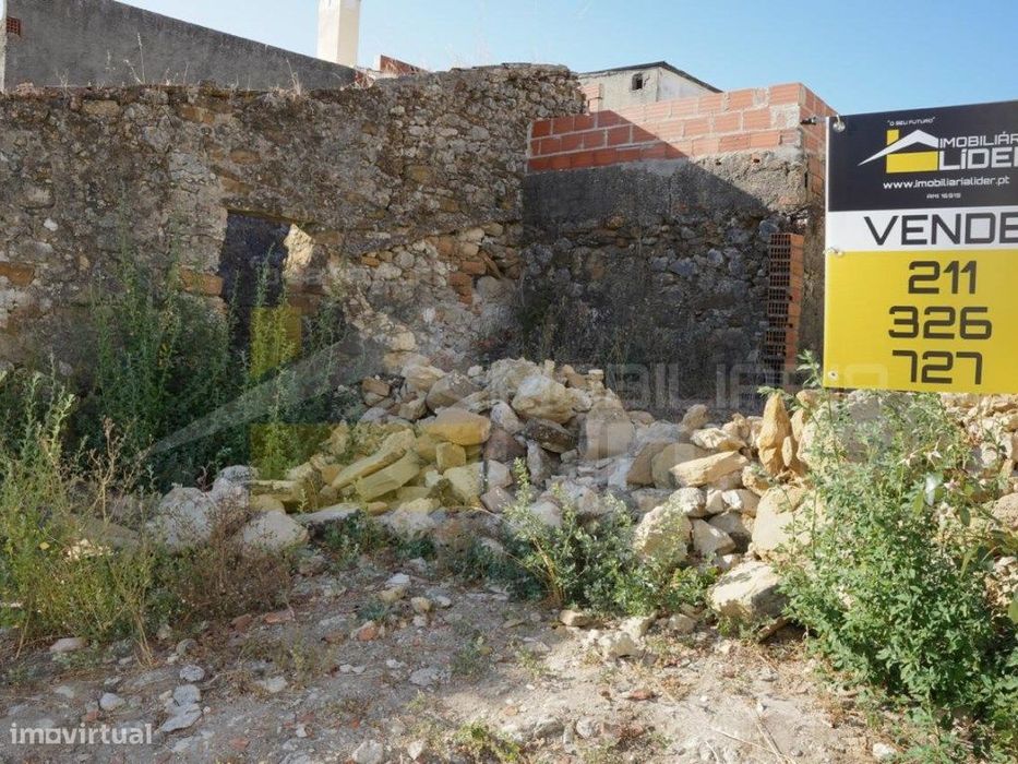 Ruina T2 no Rolia - Milharado.