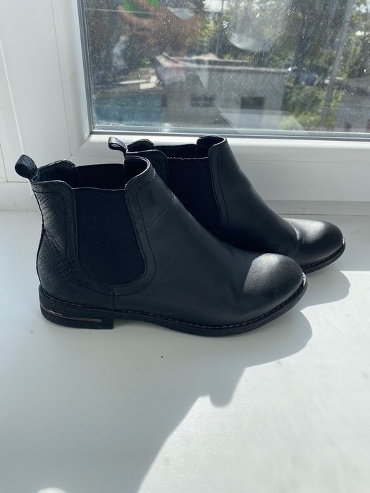 Черевички весняні