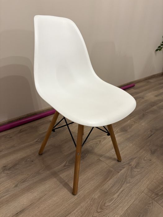 4 krzesła w stylu loft