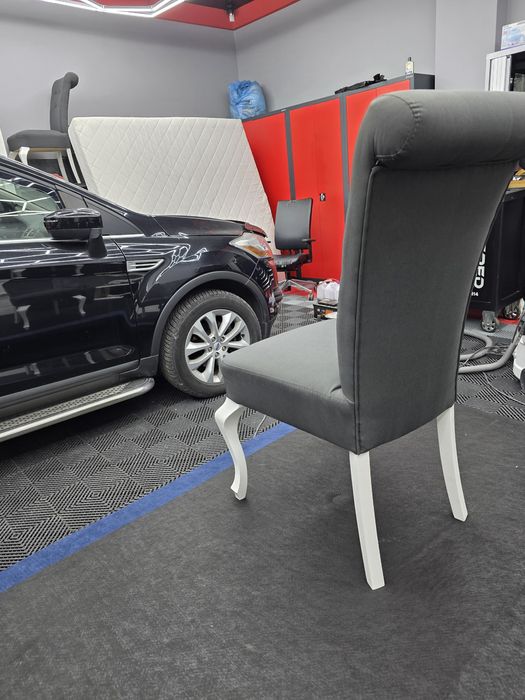 Stół dębowy 6 osobowy + krzesla