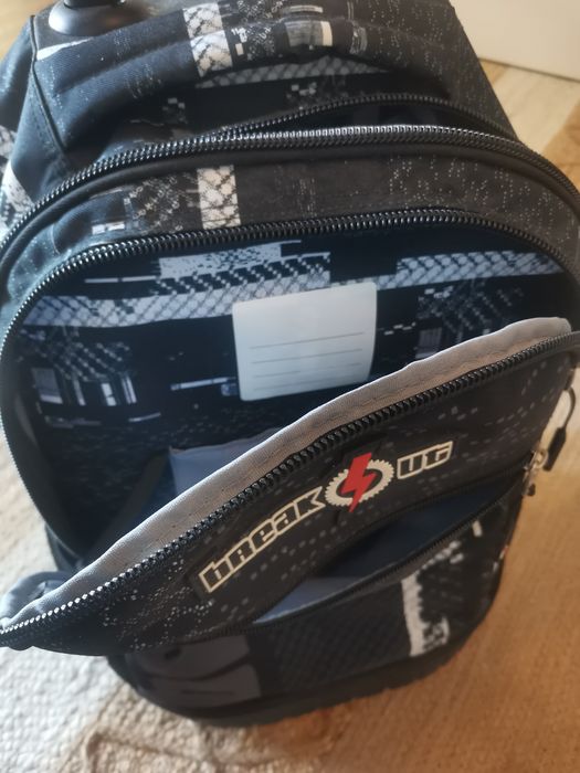 Mochila escolar, Nova, costas+asas ergonómicas+trolley 25€