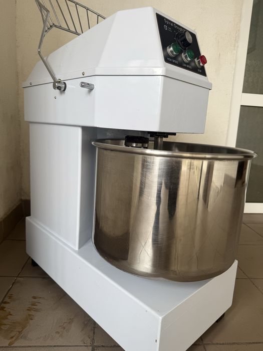 Тістоміс Двохшвидкісний Професійний 40 літрів Gastromix HS40B