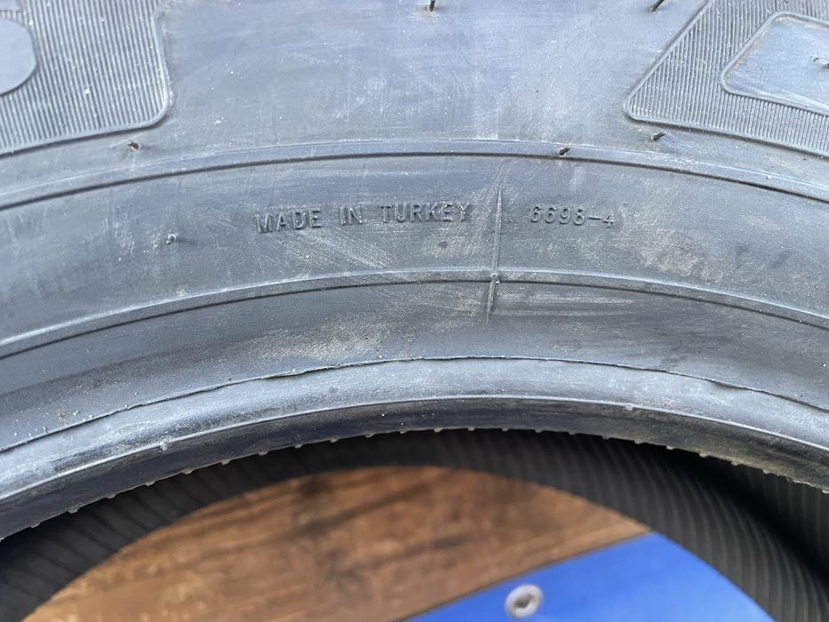 Зимові шини Petlas Explero Winter W671 225/60 R17 103V XL