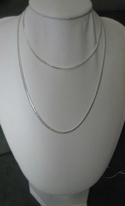 Colares em Aço NOVOS - 3 diferentes