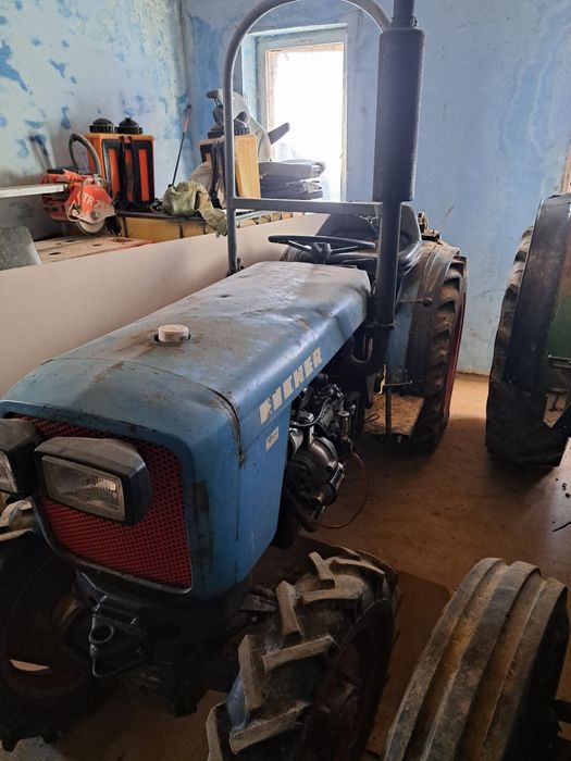 Ciągnik sadowniczy Massey Ferguson 152V Eicher 3710A 4x4