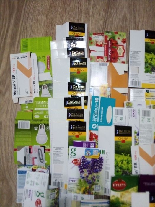 Пустые коробки для разных нужд 100 шт.