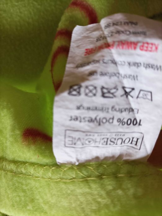 Kocyk dziecięcy polarowy z rękawami