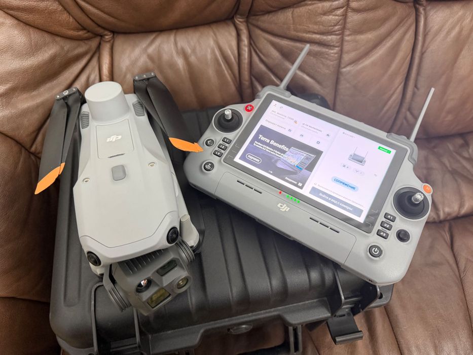 Продам дрон DJI Matrice 4T з малим нальотом 24 год.