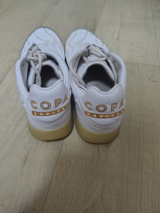 Кроссовки Adidas